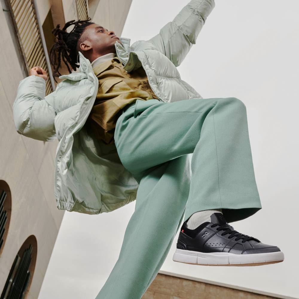 On THE ROGER Clubhouse: the expressive everyday sneaker - Black | White ON95XF286 - Image 2