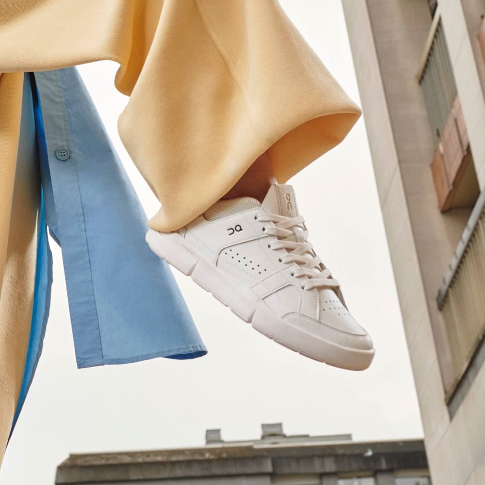 On THE ROGER Clubhouse: the expressive everyday sneaker - All | White ON95XF398 - Image 2